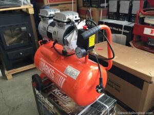 besumni-kompresor-24l-besumni-kompresori-5425645053674-71810264309.jpg Bešumni kompresor 24l, Bešumni kompresori