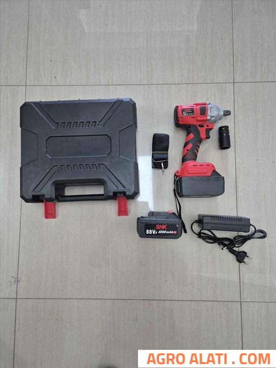 Odvijač točkova na bateriji, aku odvijač, odvijač