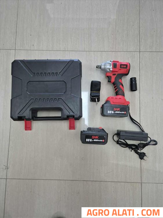 Odvijač točkova na bateriji, aku odvijač, odvijač