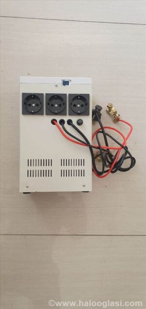 Pretvarači struje, pretvarač struje sa 12V na 220V