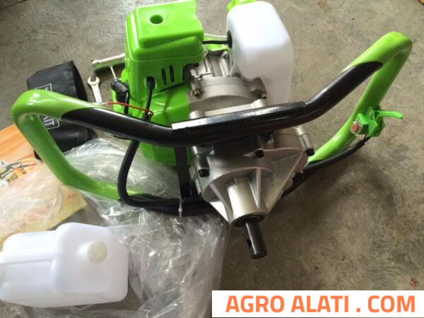 Ruski bušač rupa za kopanje rupa, bušač rupa