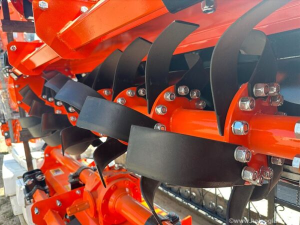 traktorska-freza-2-05m-farmhcok-traktorska-si-5425645056521-71810274610 Traktorska freza 2.05m Farmhcok, traktorske sitnil