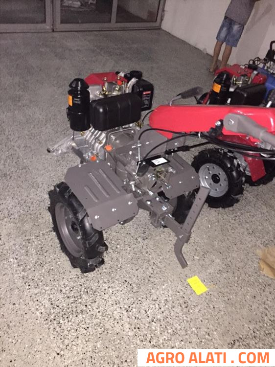 Wema motokultivator 8ks sa roto kosom, kultivator